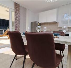 6 Bedroom Beachfront Villa with Heated Pool near Vela Luka on Korcula Island, Sleep 12